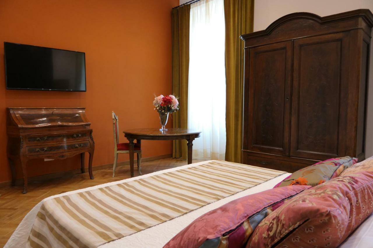 Spaccanapoli B&B City Soul Экстерьер фото
