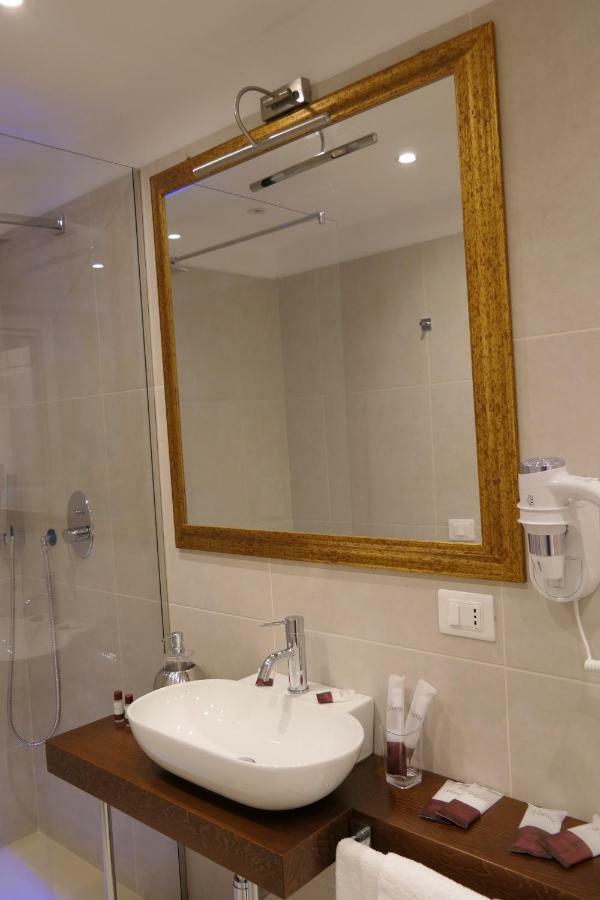 Spaccanapoli B&B City Soul Экстерьер фото